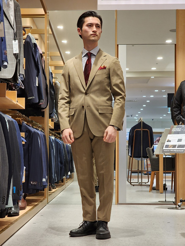 ONLY クリスタ長堀店のスーツギャラリー｜デキる男のためのオーダースーツガイド【大阪心斎橋版】